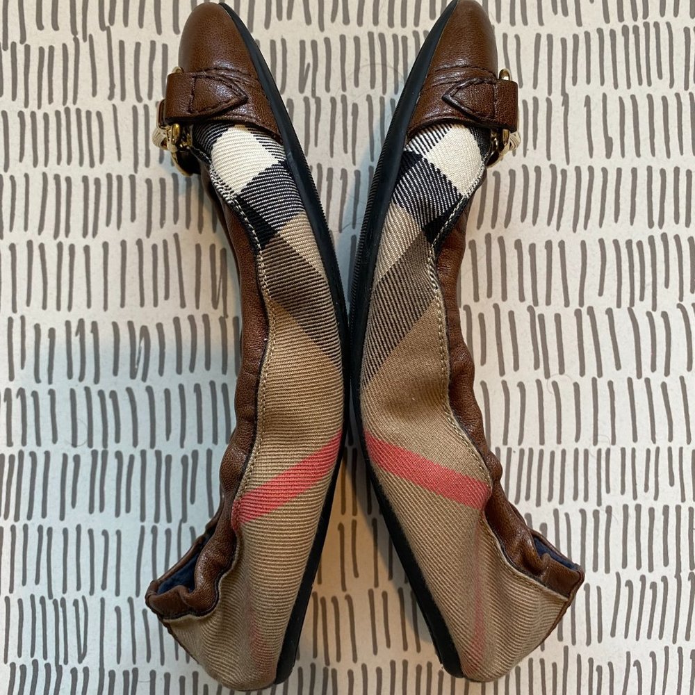 BURBERRY Check Pattern Ballet Flats - Picture 5 of 9